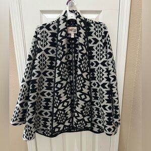 Forever21 Southwestern Woven Wool
Kimono Jacket Open Front Swing
Size M Aztec